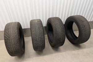Pneumatici Michelin Pilot Alpine 5 SUV 235/55 R18