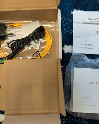 ONT Open Fiber ZTE F6005 GPON 2.5G completo