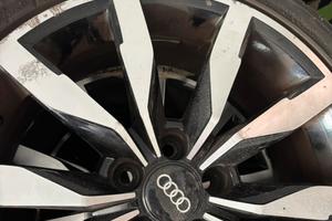 Ruote e cerchi audi, erano montati su audi a1