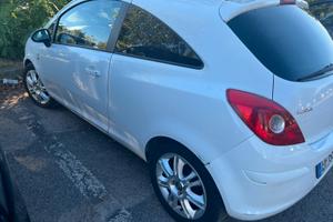 Opel Corsa 1.3 cdti multijet 75cv anno 2010