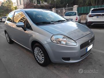 FIAT GRANDE PUNTO GPL SCADE 2029 GARANZIA