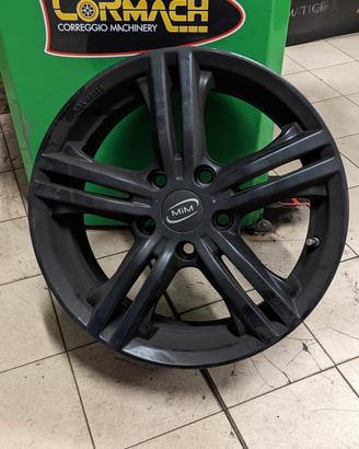 cerchi in lega da 16 per Suzuki Vitara Hybrid