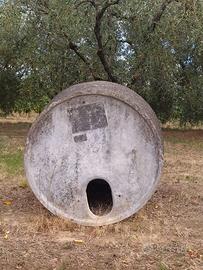 Botti in cemento armato con piedistalli