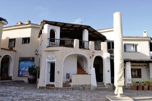 Immobile in asta di 170 m² con più di 5 locali a A