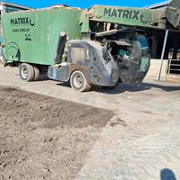 Carro miscelatore semovente