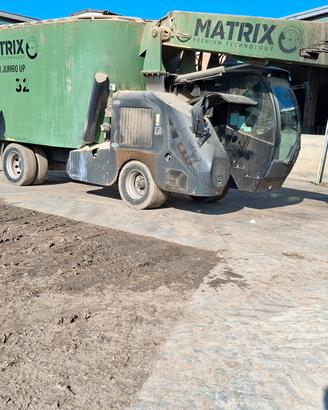 Carro miscelatore semovente