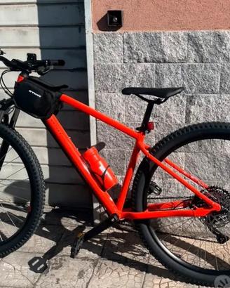 Bici mtb rockrider explorer
