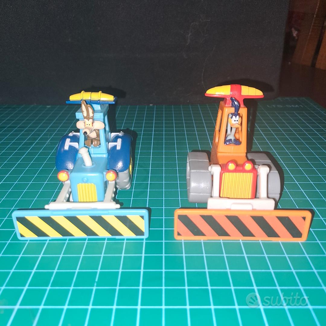 Piattino Da Dolce Willy Coyote E Beep Beep - D.19 Cm Bone China