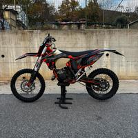 Ktm exc 125 six days