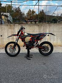 Ktm exc 125 six days