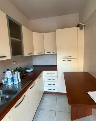 Cucina completa di elettrodomestici