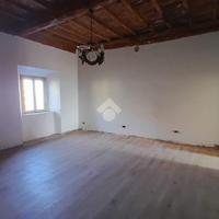 3 LOCALI A ROCCA PRIORA