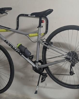 Bici trekking RIVERSIDE 120 grigia

