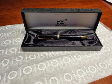 Penna Montblanc nuova e cartaregalo, da 450 a 215