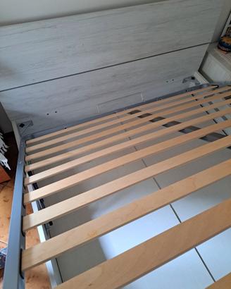 Letto matrimoniale pari al nuovo