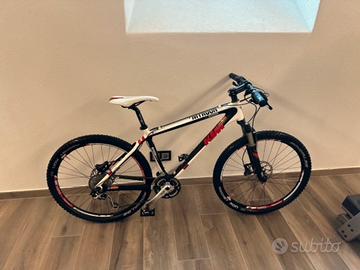 KTM myroon (World Cup)