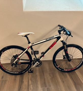 KTM myroon (World Cup)