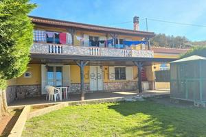 Villa stupenda a belvedere marittimo