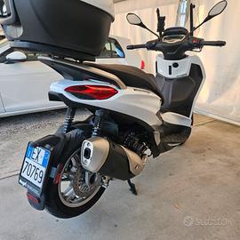 Beverly 300 Piaggio 2022