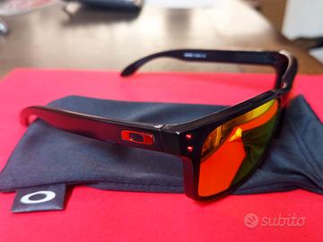 Occhiali da sole Oakley Holbrook 9102-36 Polarizza