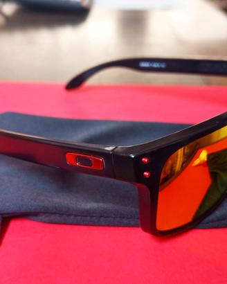 Occhiali da sole Oakley Holbrook 9102-36 Polarizza