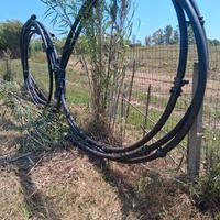 tubi irrigazione con staffe e rubinetti 