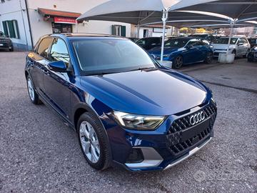 Audi A1 allstreet 30 TFSI Identity Contrast