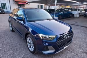 Audi A1 allstreet 30 TFSI Identity Contrast