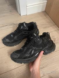 Balenciaga Runner