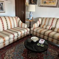 Divano/i vendibili separatamente 200 euro