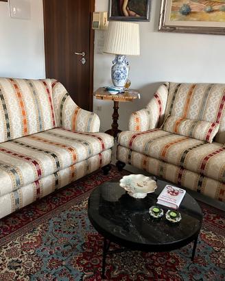 Divano/i vendibili separatamente 200 euro