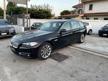 BMW SERIE 5 525d xDrive Touring Business aut.