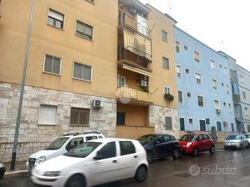 3 LOCALI A BARLETTA