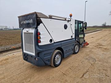Spazzatrice stradale Schmitd Swingo 200 compact