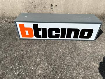 Insegna Bticino