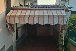 Posto auto coperto e box moto