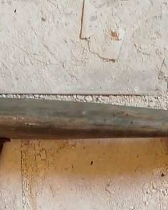 Paraurti e vetri per Fiat 850 sport spider bertone