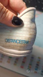 scarpe atletica chiodate Adidas distancestar 
