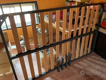 Letto doghe una piazza emmezzo