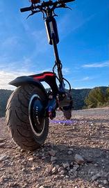 Monopattino elettrico Dualtron Victor luxury