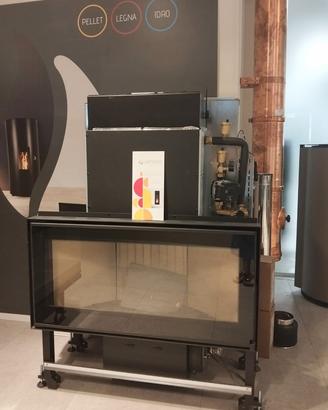 L’Artistico Marlin 1000 MH27 idrocamino pellet