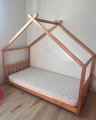 Letto a capanna Montessori
