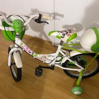 bicicletta per bambini con 4 ruote
