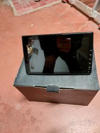 autoradio con schermo Qled 9 pollici
