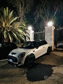 Mini F56 SD 2.0 170cv