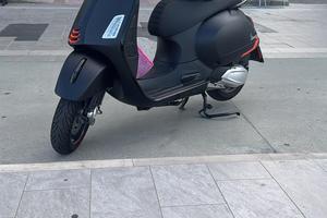 Vespa gts super 310