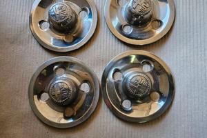 Coppette Borchie coprimozzo Alfa Romeo Alfetta