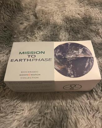 Omega x swatch mission to earthphase moonswatch
