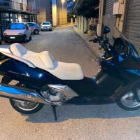 HONDA SILVER WING 600 KM  64749 UNICO PROPRIETARI