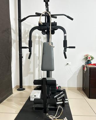 Palestra multifinzione usata pochissimo